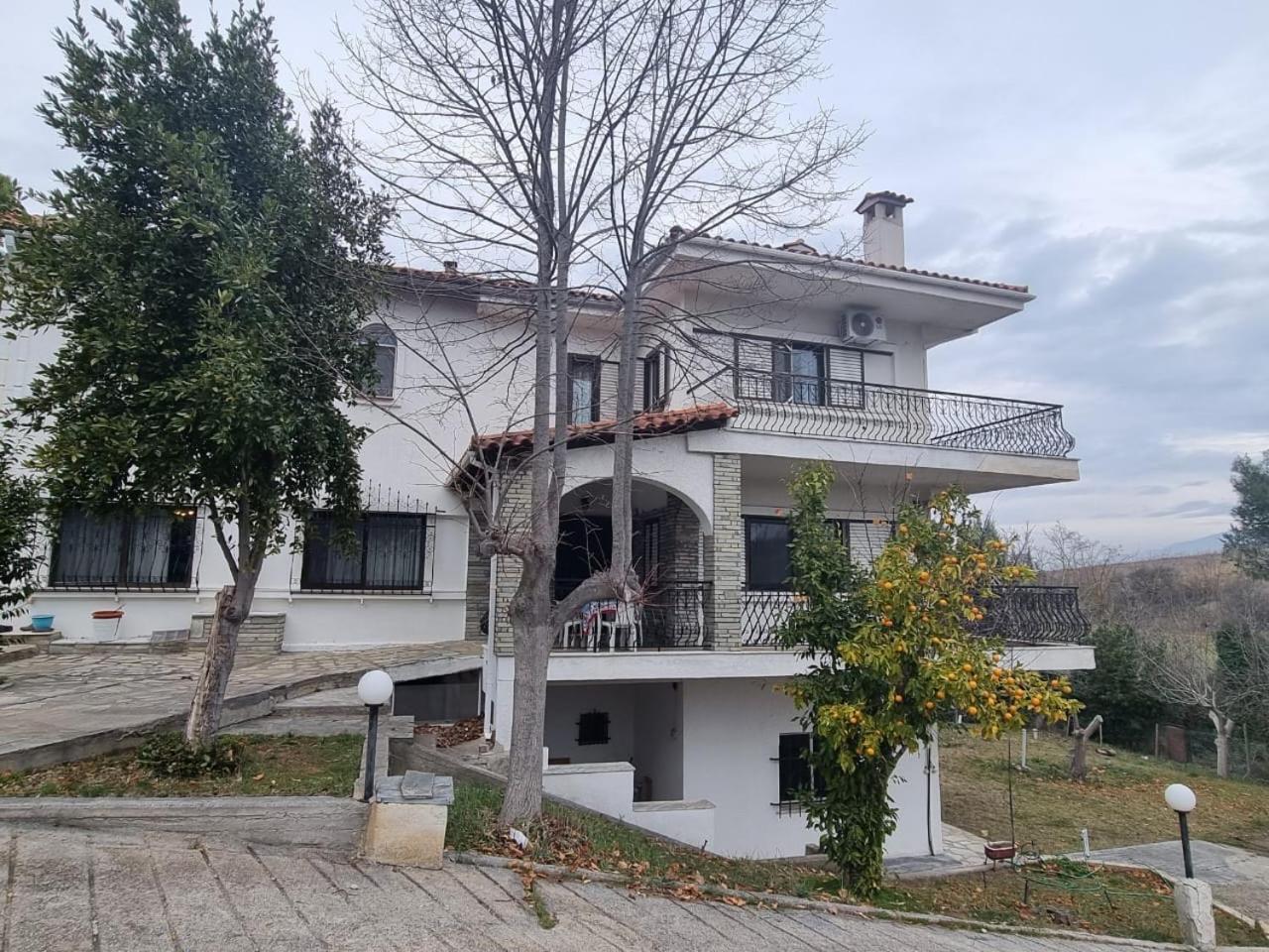 Villa In Trilofos-Close To The Beach Thessaloniki Exterior foto